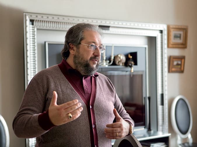 Борис Минц взялся за старое