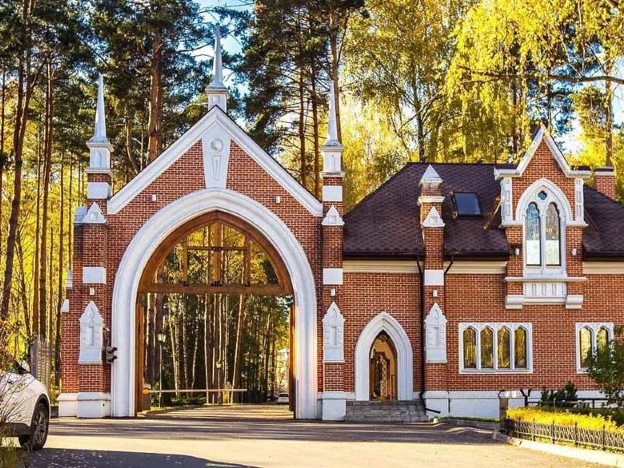 А чья деревня?