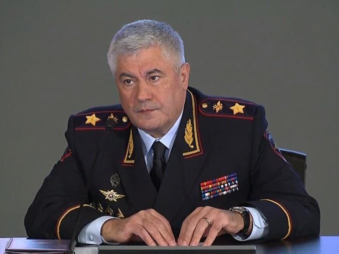 Полицию отдают в регионы