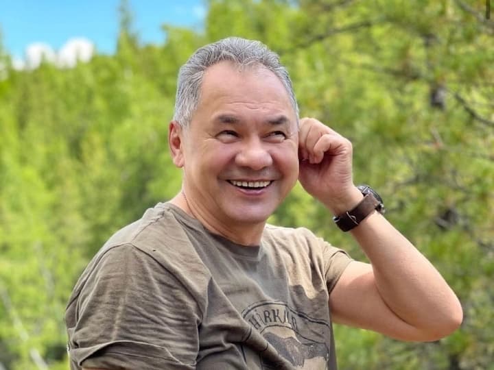 Министр без греха: где Шойгу пережил эпоху коррупционеров